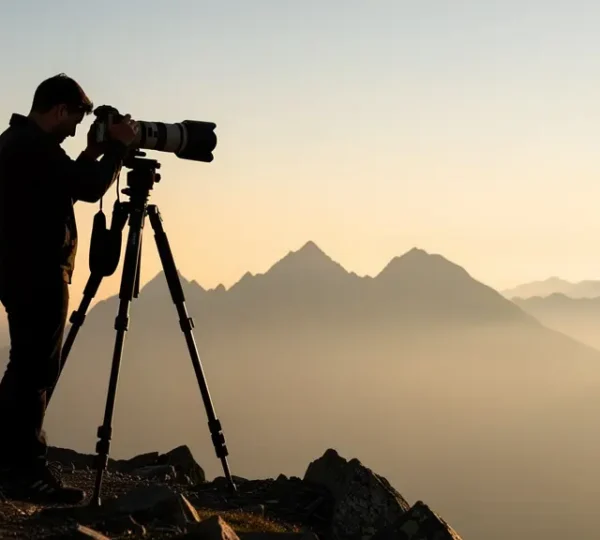 Professional photography setup showcasing tripod stability and camera sharpness